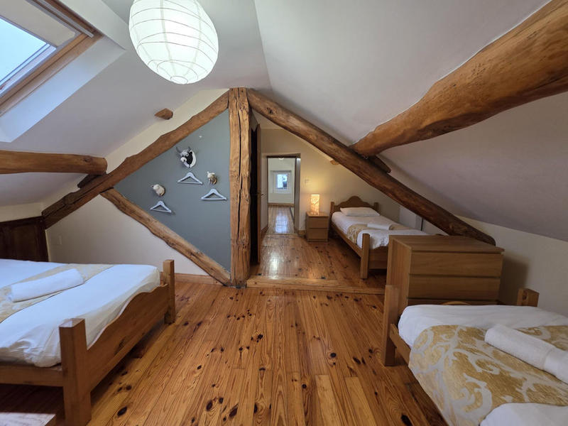 Maison ancienne - 280 m² - 10 pièces