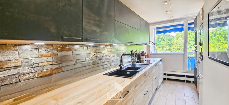 Appartement - 84 m² - 4 pièces