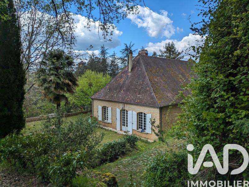 Maison - 244 m² - 6 pièces