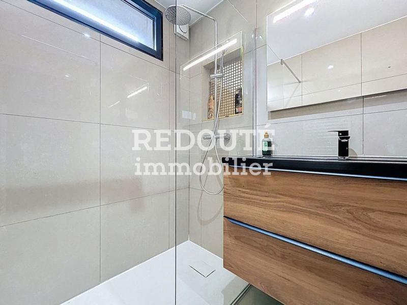 Appartement - 70 m² - 4 pièces