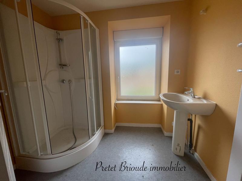 Maison - 85 m² - 5 pièces