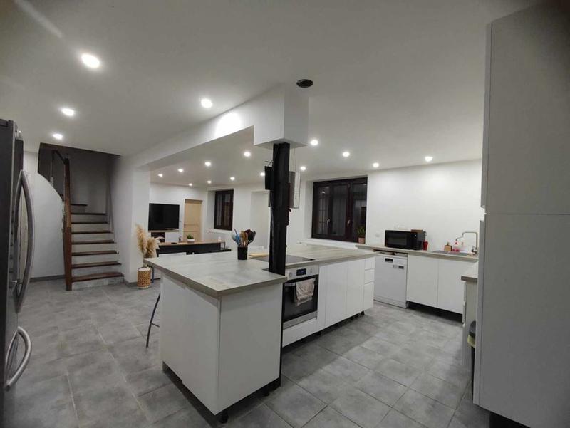 Maison traditionnelle - 125 m² - 5 pièces