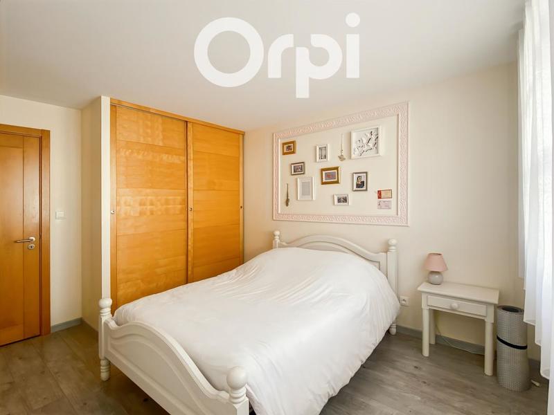 Appartement - 98 m² - 5 pièces