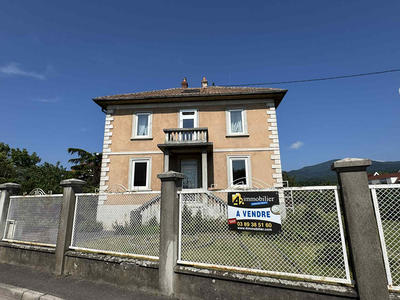 Maison - 132 m² - 6 pièces