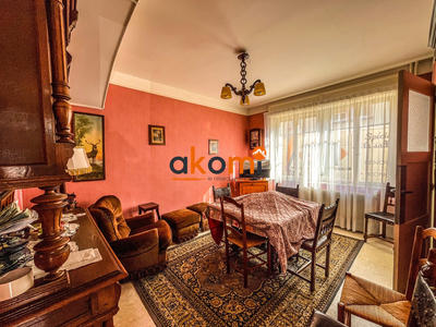 Maison - 92 m² - 6 pièces