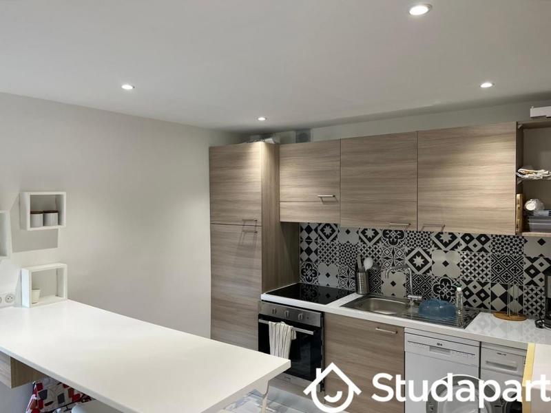 Chambre - 13 m² - 1 pièce