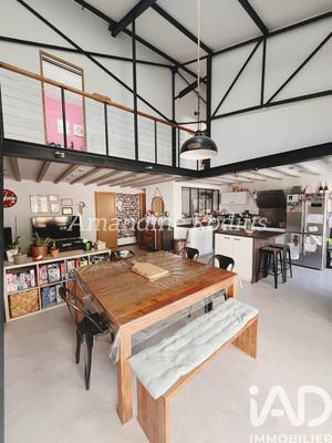 Maison - 96 m² - 4 pièces