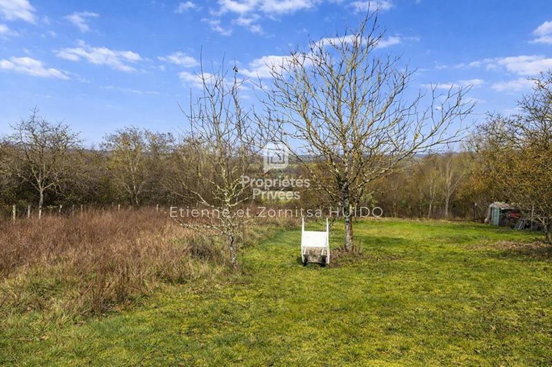 Terrain constructible - 1 850 m²