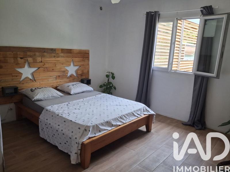 Maison - 145 m² - 9 pièces