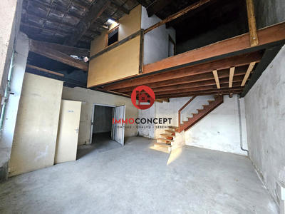 Loft - 91 m² - 3 pièces