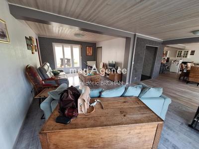 Maison - 174 m² - 6 pièces