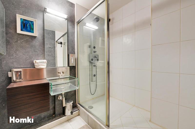 Appartement - 96 m² - 3 pièces