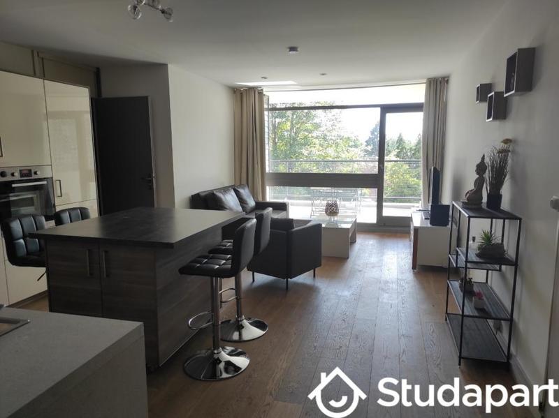 Chambre - 14 m² - 1 pièce