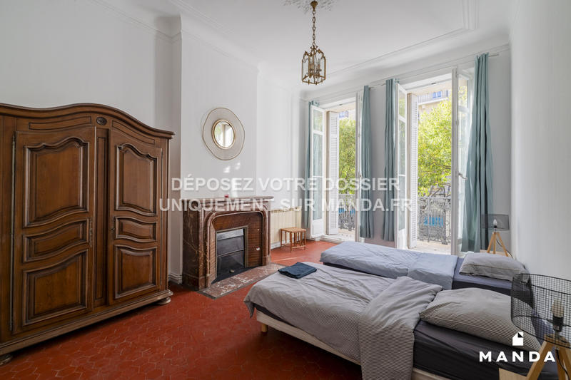 Appartement - 143 m² - 5 pièces