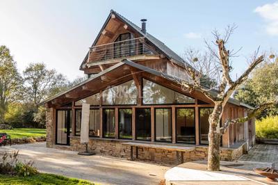 Maison - 120 m² - 7 pièces