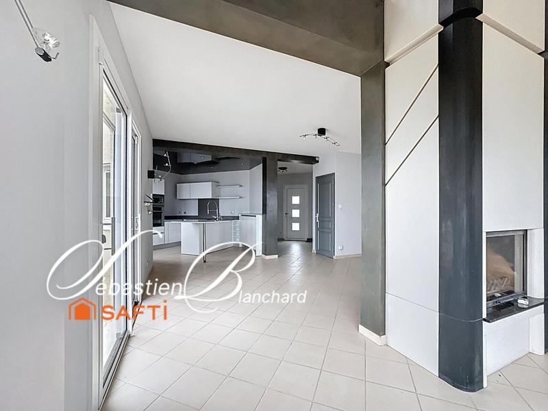 Maison - 145 m² - 4 pièces