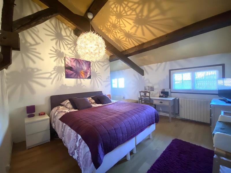 Maison ancienne - 180 m² - 9 pièces