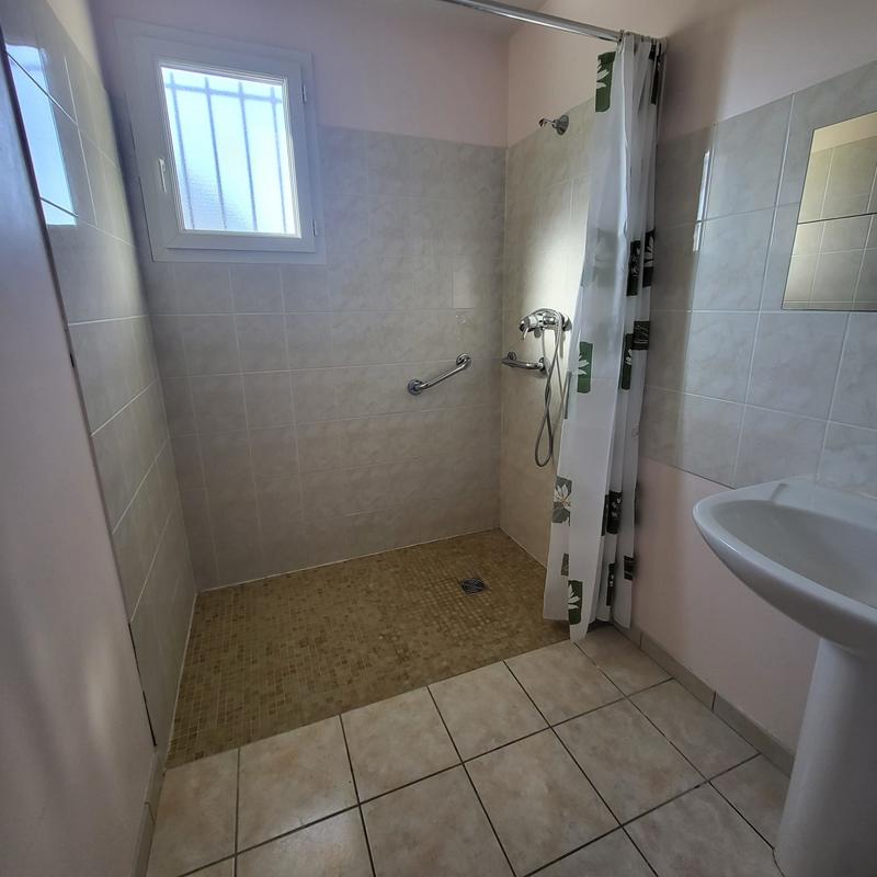 Maison - 77 m² - 5 pièces