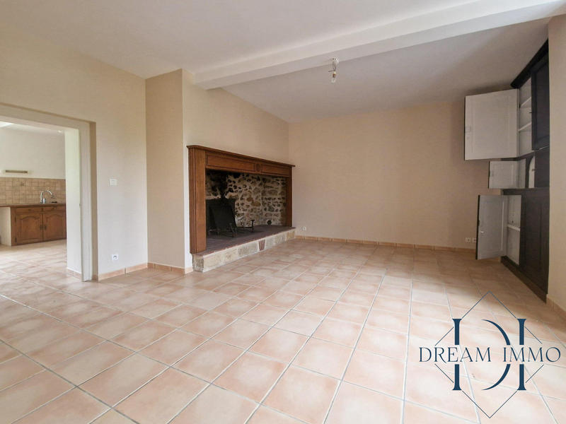 Maison - 213 m² - 9 pièces
