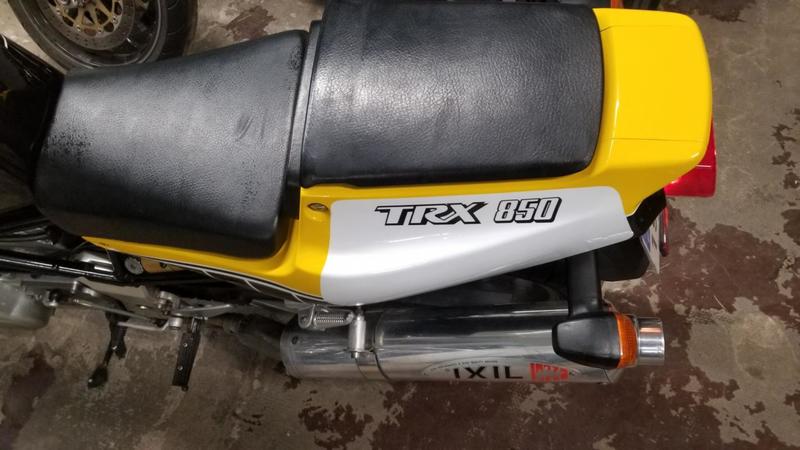 Yamaha Trx 850 yamaha jaune 0850 415