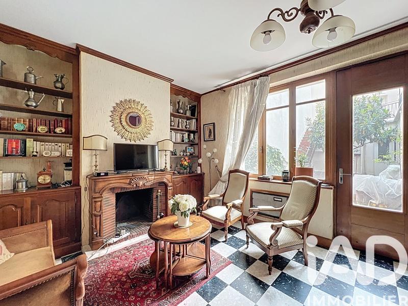 Maison de ville - 187 m² - 6 pièces