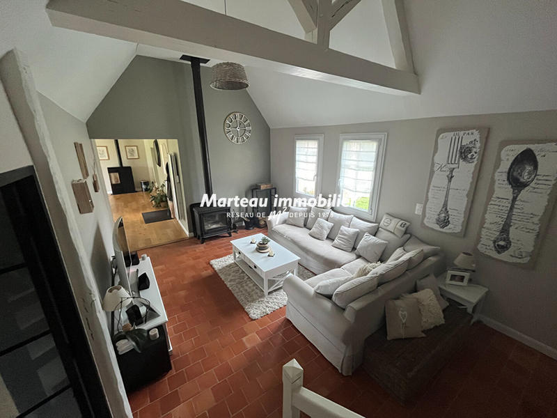 Maison - 198 m² - 6 pièces