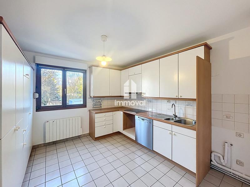 Appartement - 104 m² - 4 pièces