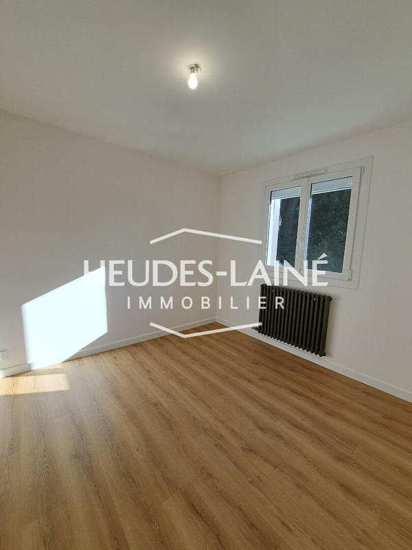 Maison - 95 m² - 5 pièces