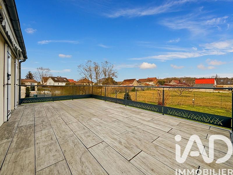 Maison - 105 m² - 5 pièces