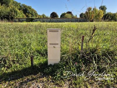 Terrain constructible - 639 m²