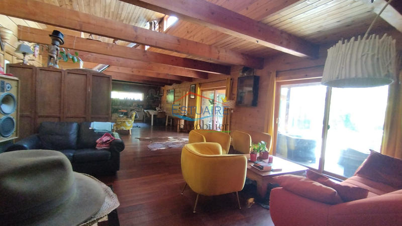 Maison - 190 m² - 6 pièces