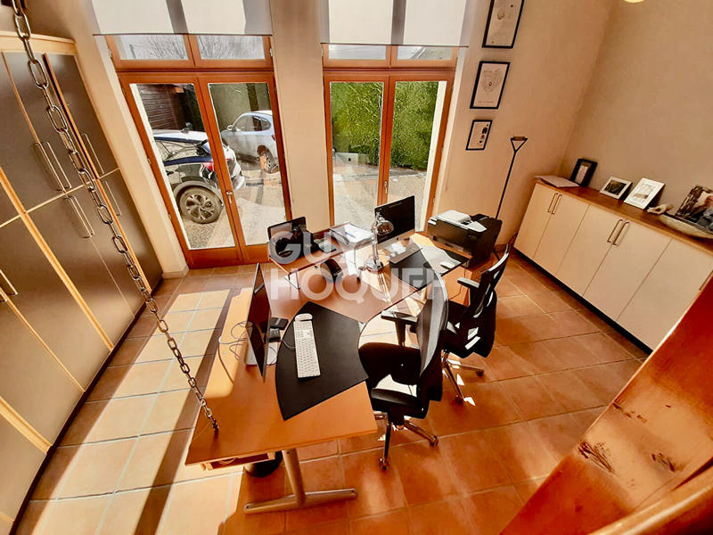 Maison - 413 m² - 7 pièces