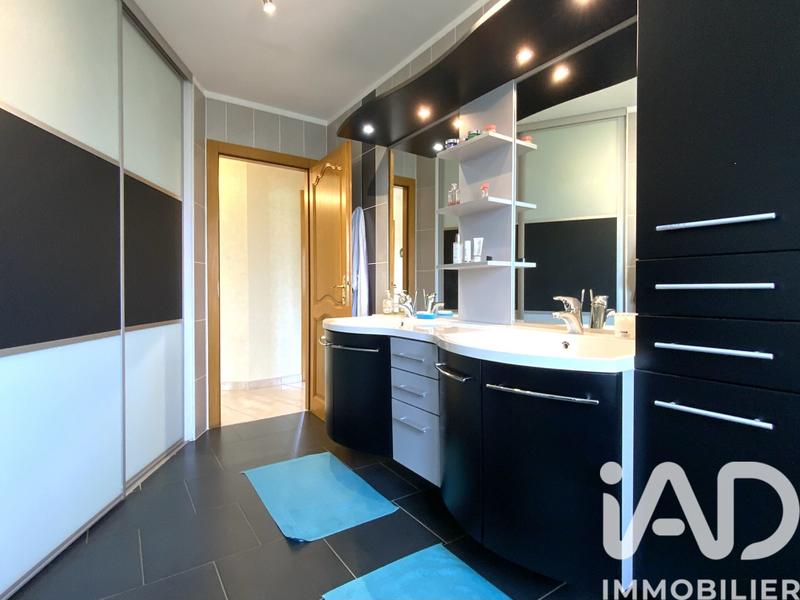 Maison - 130 m² - 4 pièces