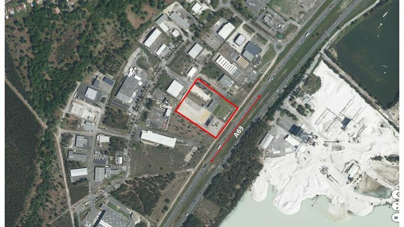 Local d'activité / Entrepôt - 1 500 m²