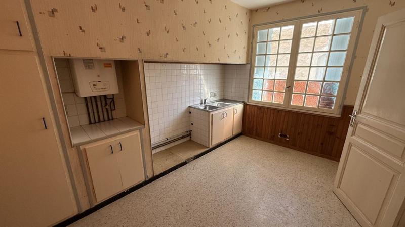 Maison - 140 m² - 6 pièces