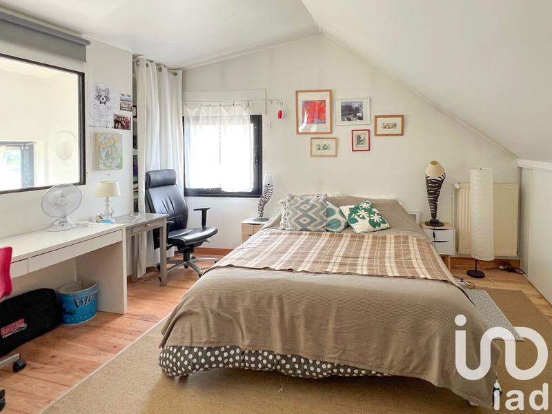 Maison - 168 m² - 6 pièces