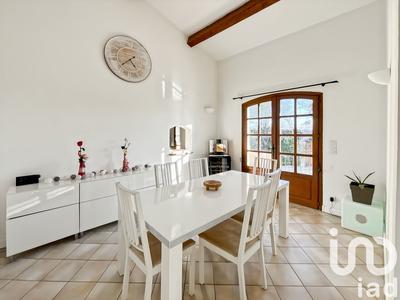 Maison - 216 m² - 7 pièces
