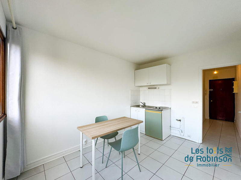 Studio - 26 m² - 1 pièce