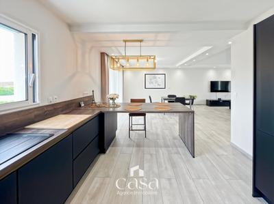 Maison contemporaine - 165 m² - 7 pièces