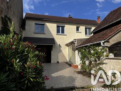 Maison de ville - 121 m² - 4 pièces