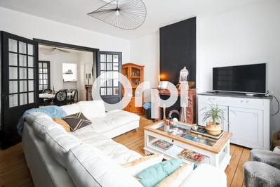 Maison - 136 m² - 4 pièces