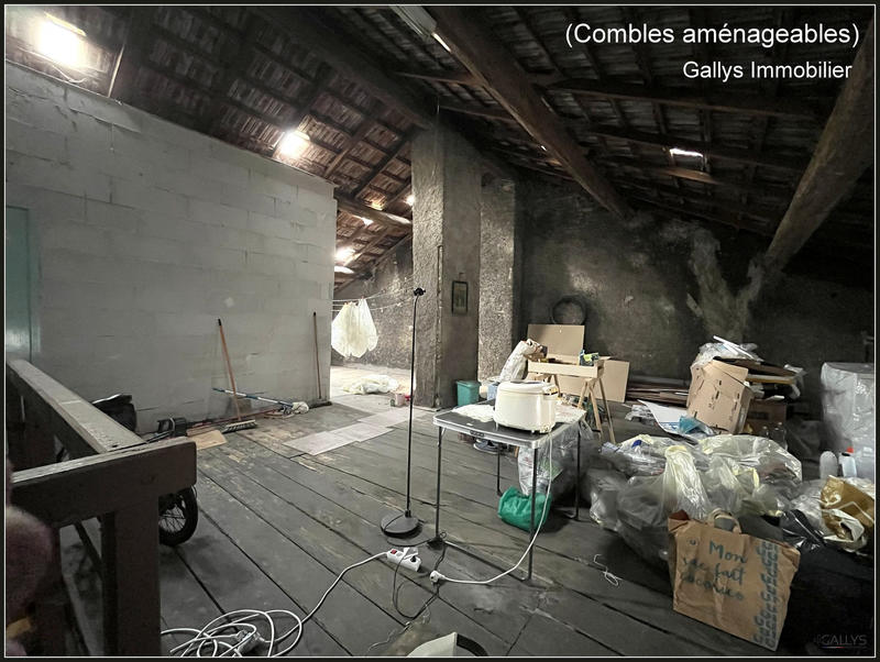 Appartement - 98 m² - 3 pièces