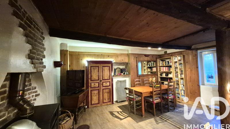 Maison - 107 m² - 5 pièces