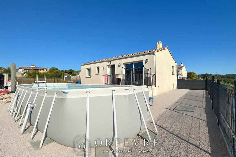 Maison - 85 m² - 4 pièces