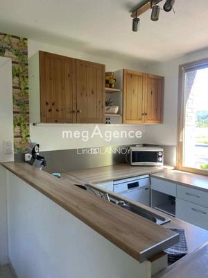 Maison - 330 m² - 16 pièces