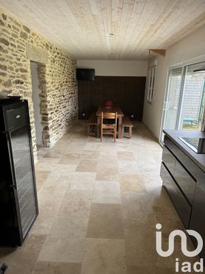 Maison - 105 m² - 4 pièces