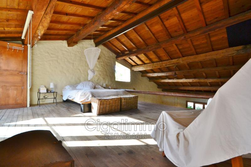 Maison en pierre - 142 m² - 4 pièces