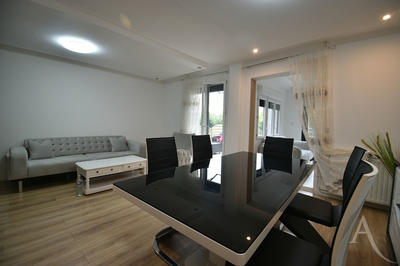 Maison - 105 m² - 6 pièces