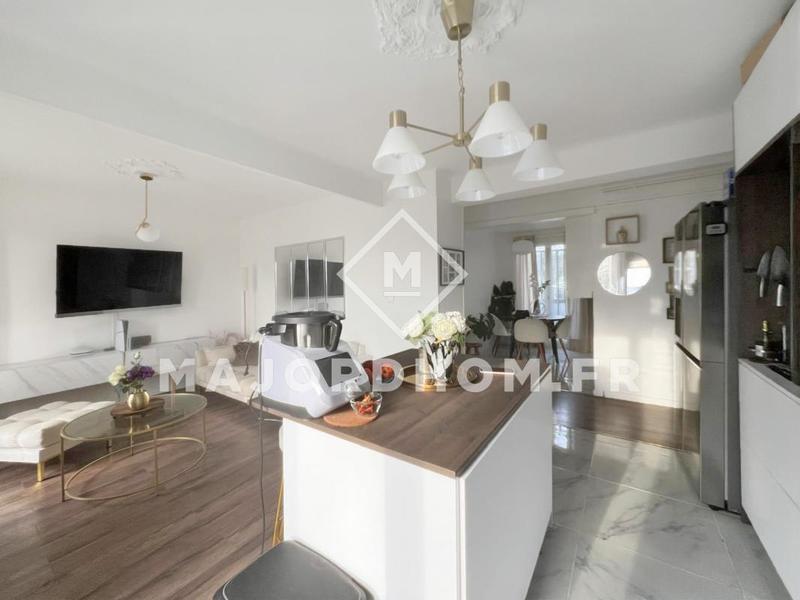 Appartement - 72 m² - 4 pièces