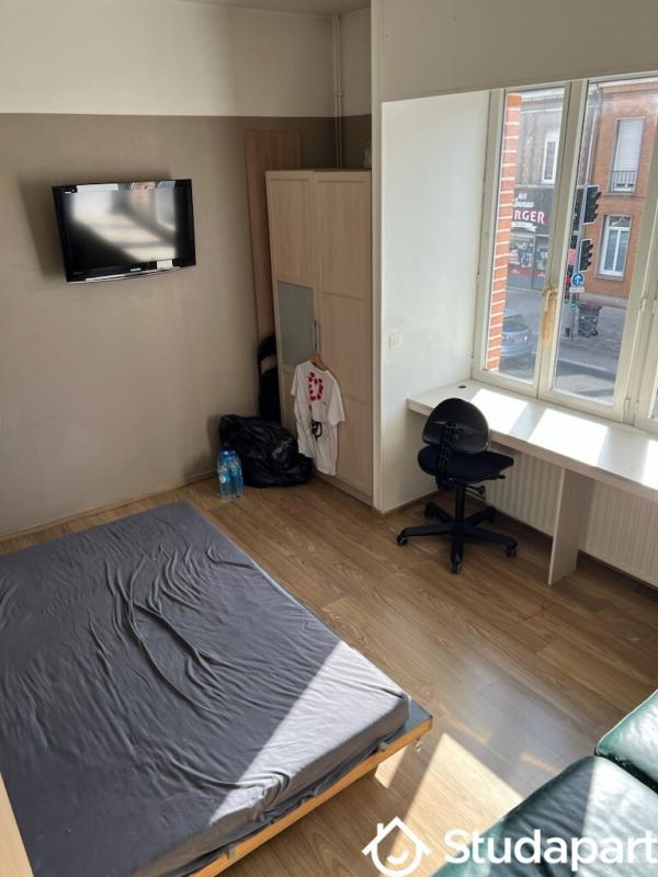 Chambre - 14 m² - 1 pièce